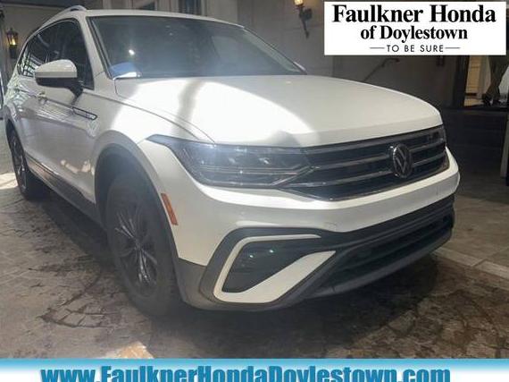 VOLKSWAGEN TIGUAN 4MOTION 2022 3VV2B7AX5NM011234 image